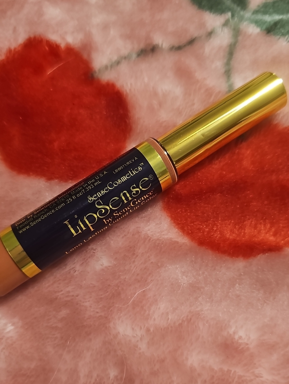 SeneGence LipSense Lip Color - Coral Pink with Gold Accents